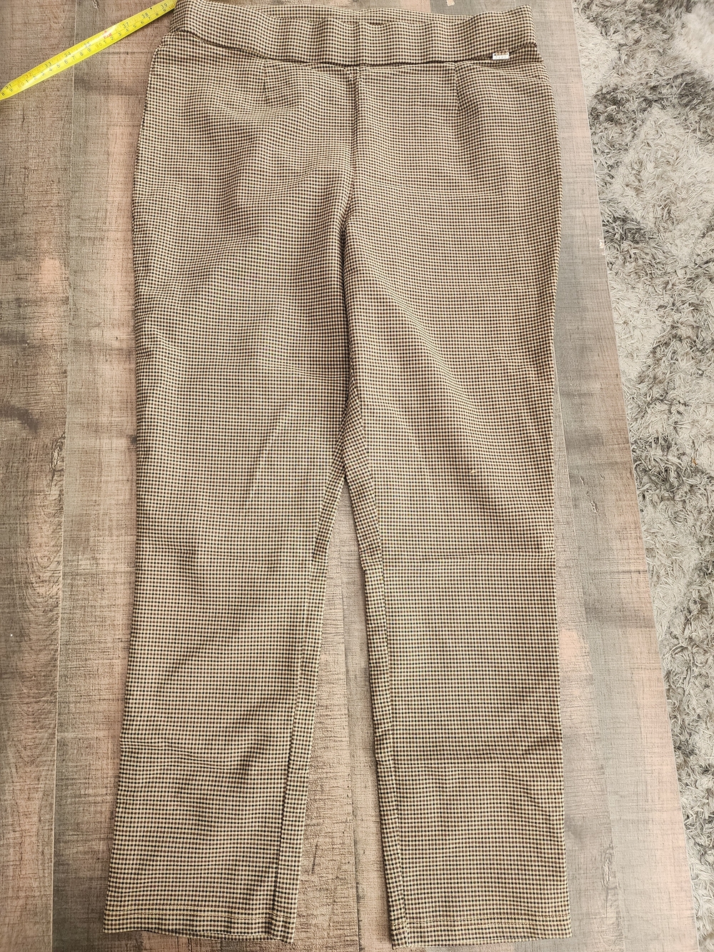 Neutral Houndstooth Pull-On Pants - Beige & Black